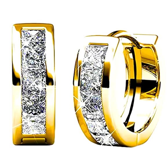 18k Yellow Gold with Moisonite ! Nwts - Picture 1 of 2